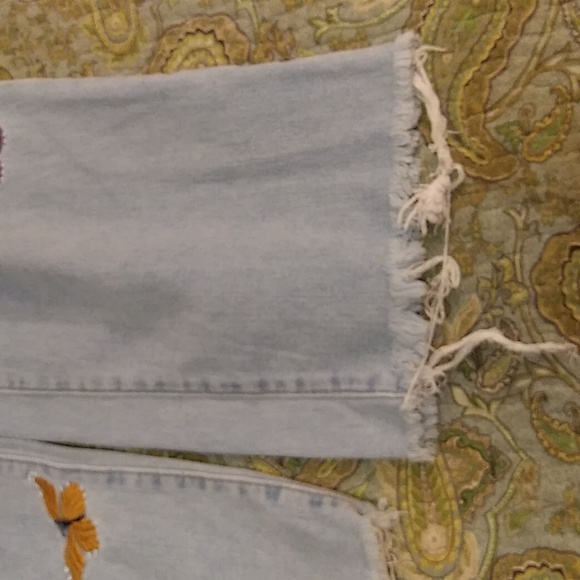 Schein Embroidered Butterfly Jeans, size 6 - Picture 8 of 8